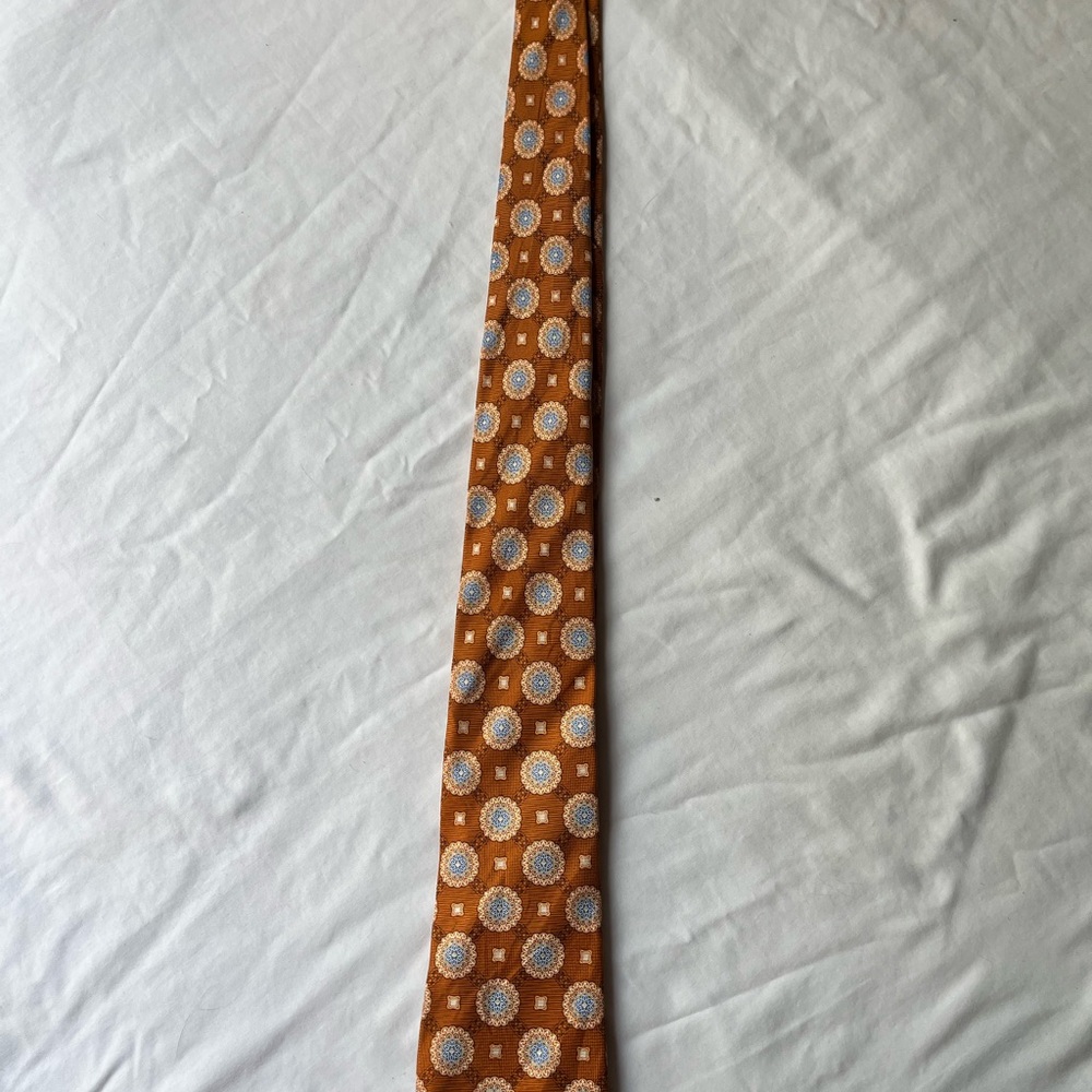 Elegant Geometric Men's Tie in Brown and Blue